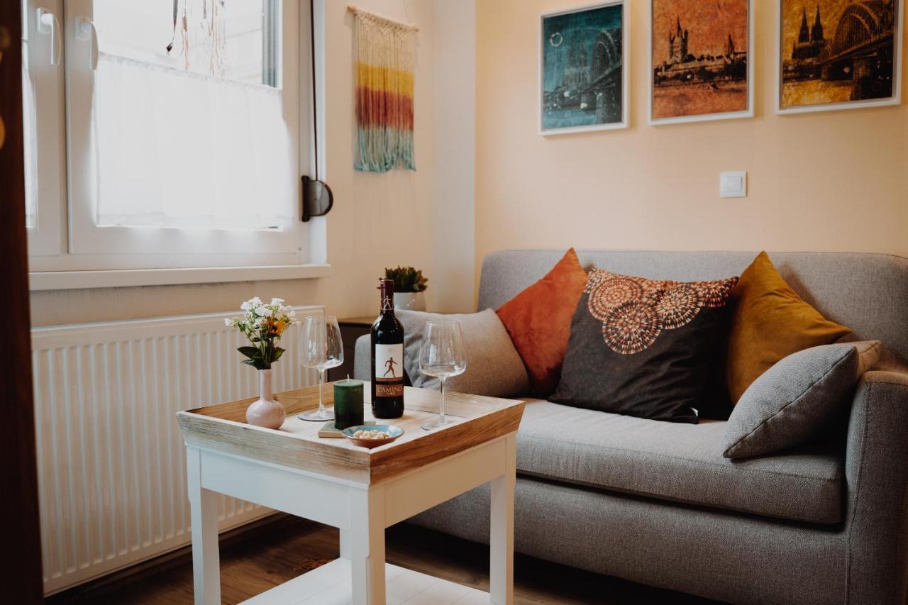 Muelheim, Schoenes Apartment, E-Werk, Palladium, Carlswerk, Messe, Lanxess-Arena 科隆 外观 照片